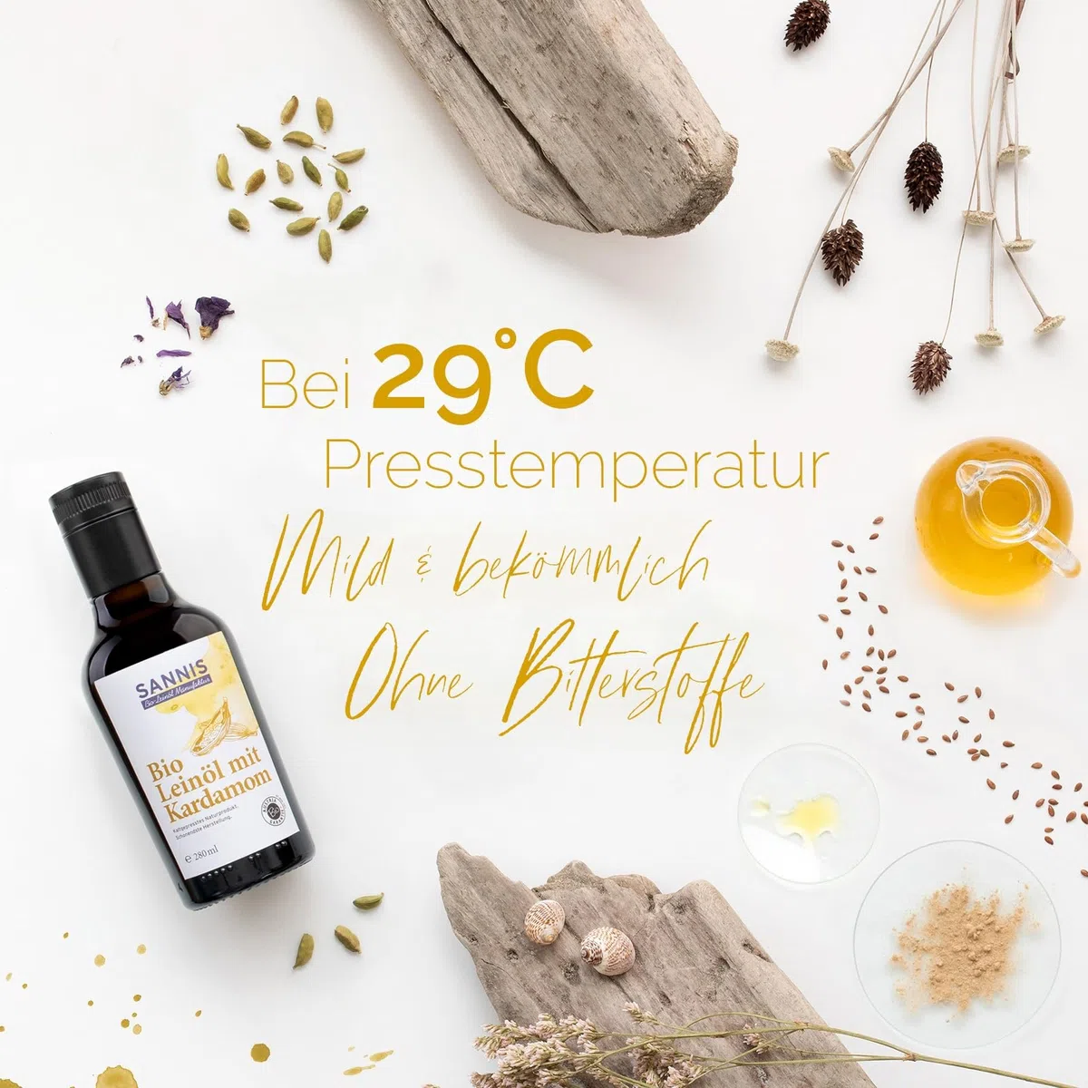 Sannis Bio-Leinöl mit Kardamom 250 ml I Leinsamenöl aus kontrolliert biologischem Anbau I kaltgepresst & ungefiltert I reich an Omega-3-Fettsäuren I Leinöl ideal für Salat, Nudeln & Müsli