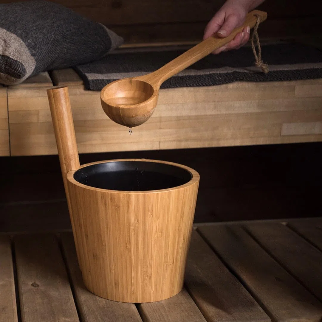 Rento - Design Sauna-Schöpfkelle - Ökologischer Bambus wärmebehandelt, 43 cm