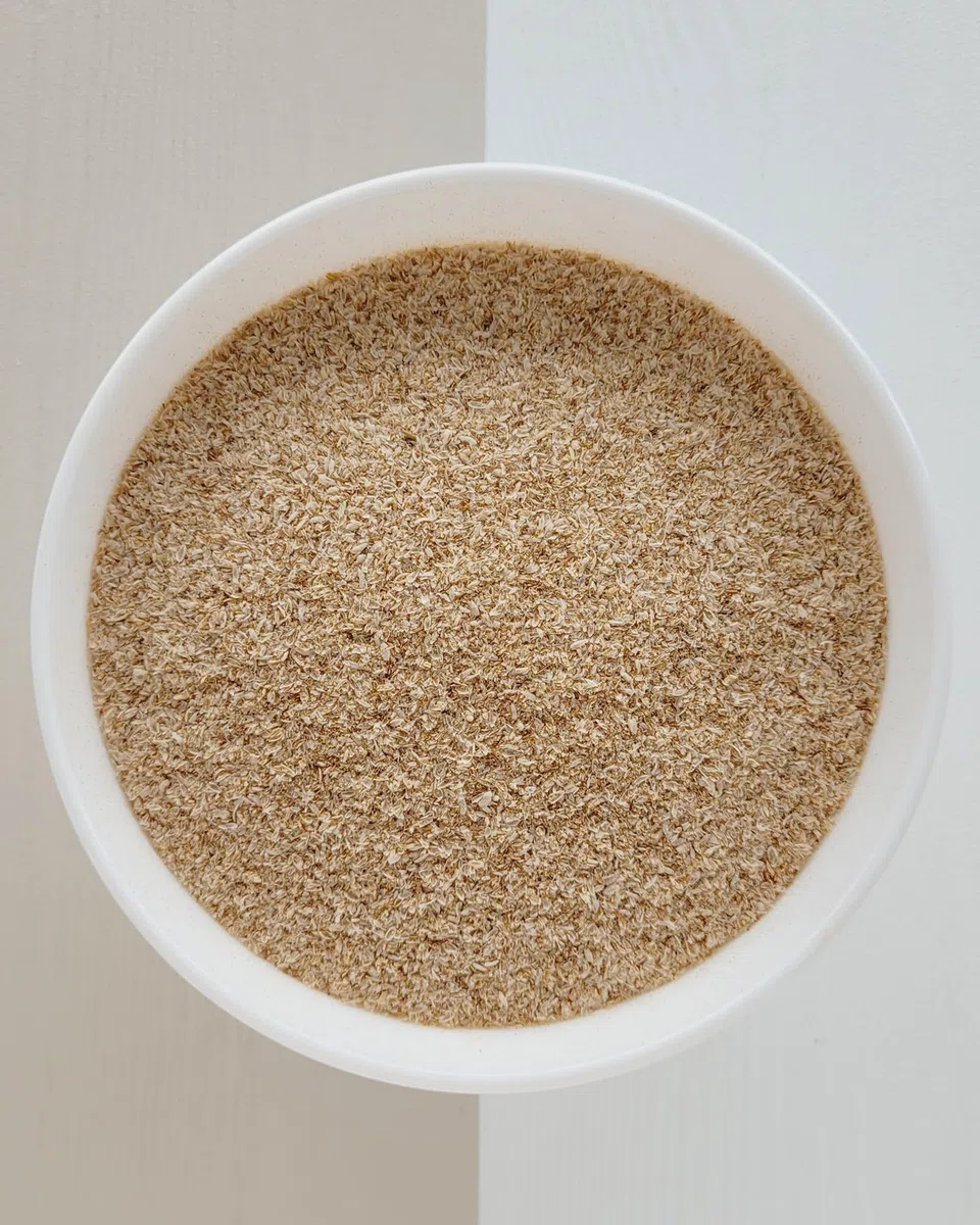 Flohsamenschalen 1 kg (2X500g) - natürliche Ballaststoffe von Green Essence - Flohsamenschalen gemahlen - vegan - Low Carb - Ballaststoffreich - ohne Zusätze - Ersatz für Mehl in Keto-Diät